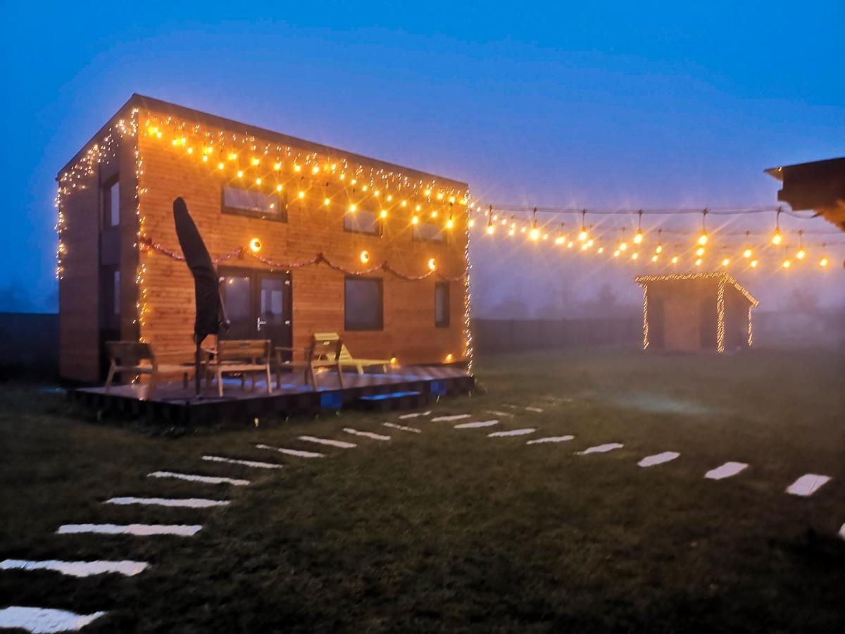 Hotel Tiny House - Baia de Fier Exterior foto